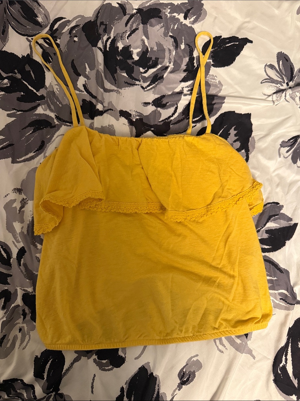 American Eagle Yellow Ruffled Spaghetti Strap Women's Tank Top